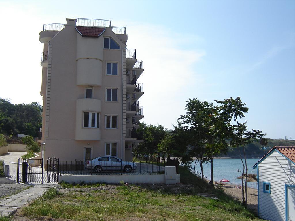 Villa Lazuren Briag Tschernomorez Exterior foto
